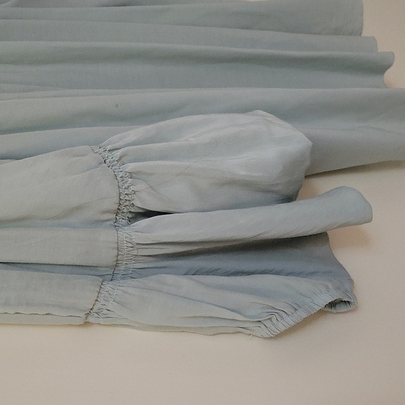 NEIMAN MARCUS Balloon Cascade Sleeve Off Shoulder Peasant Castlecore Blouse - Picture 4 of 8